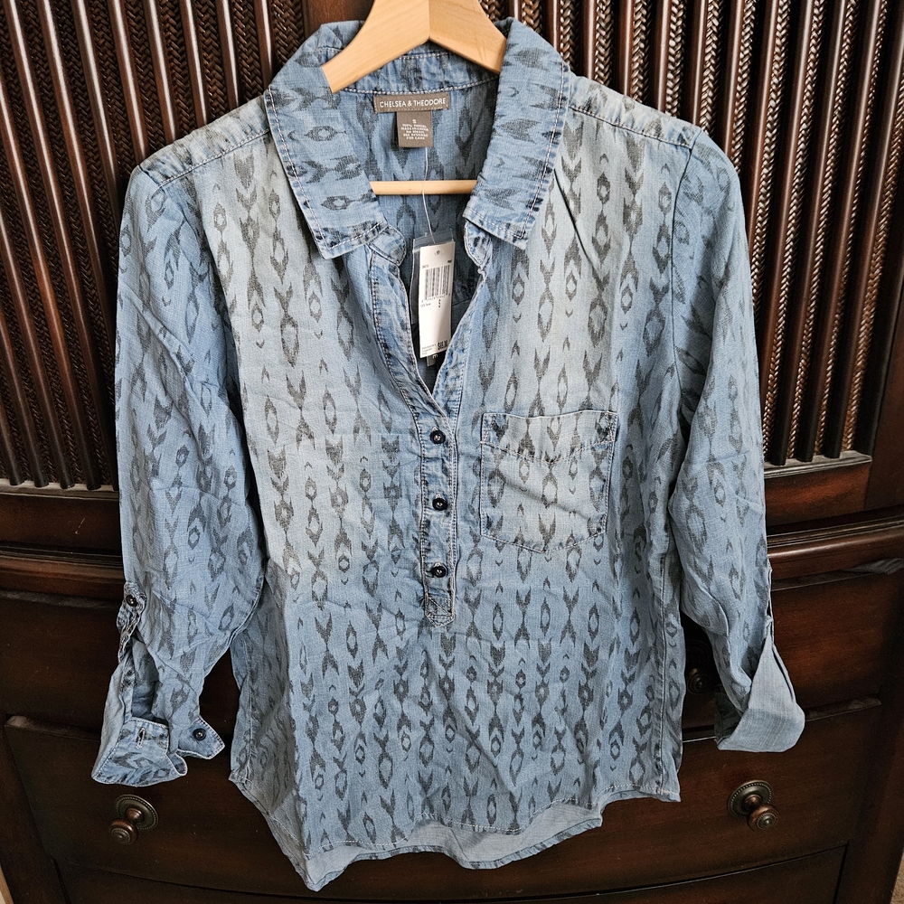 Chelsea & Theodore Chambray Tribal Button Down Shirt S Nwt